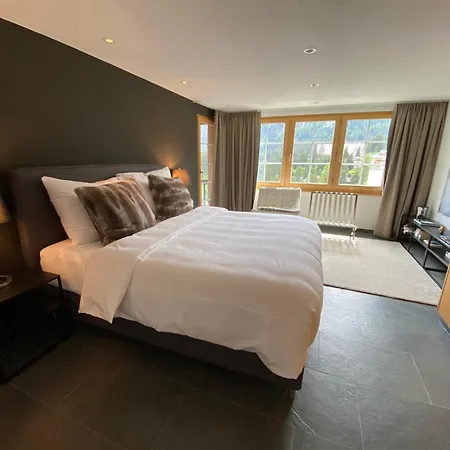 Badrutt By * 아로사