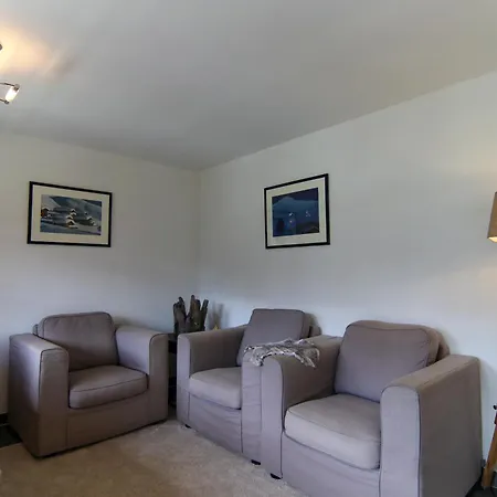 Badrutt By ארוזה