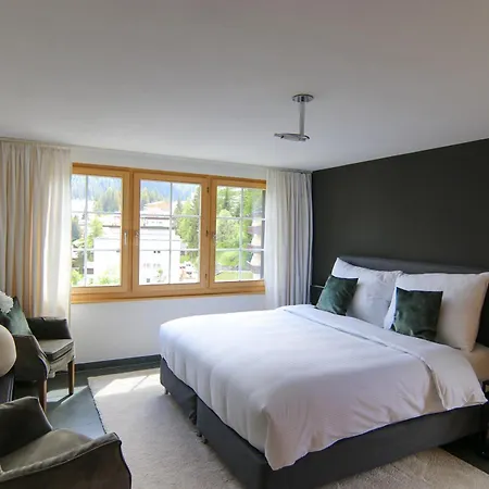 בקתה Badrutt By *