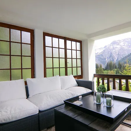 Badrutt By Chalet *